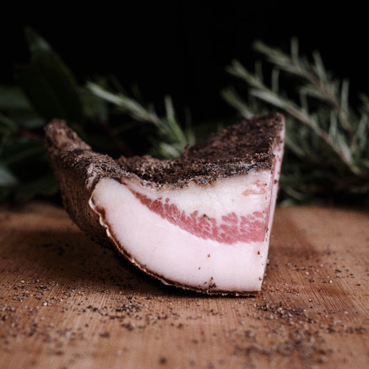guanciale affumicato di maiale nero brado