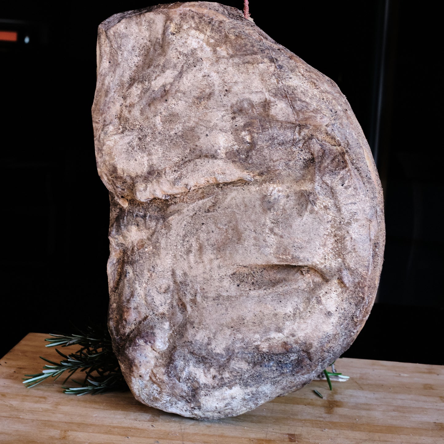 Spalletta di suino nero brado