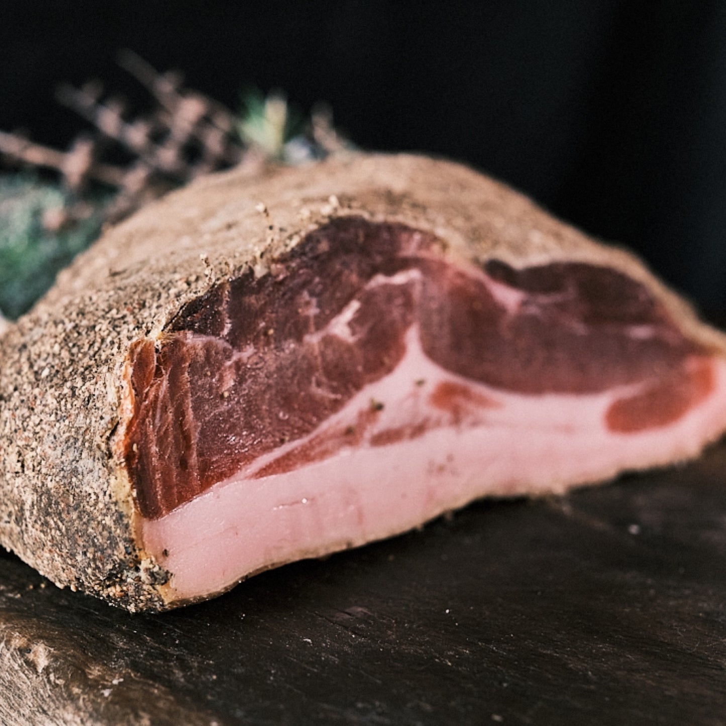 Prosciutto di Maiale Nero Disossato