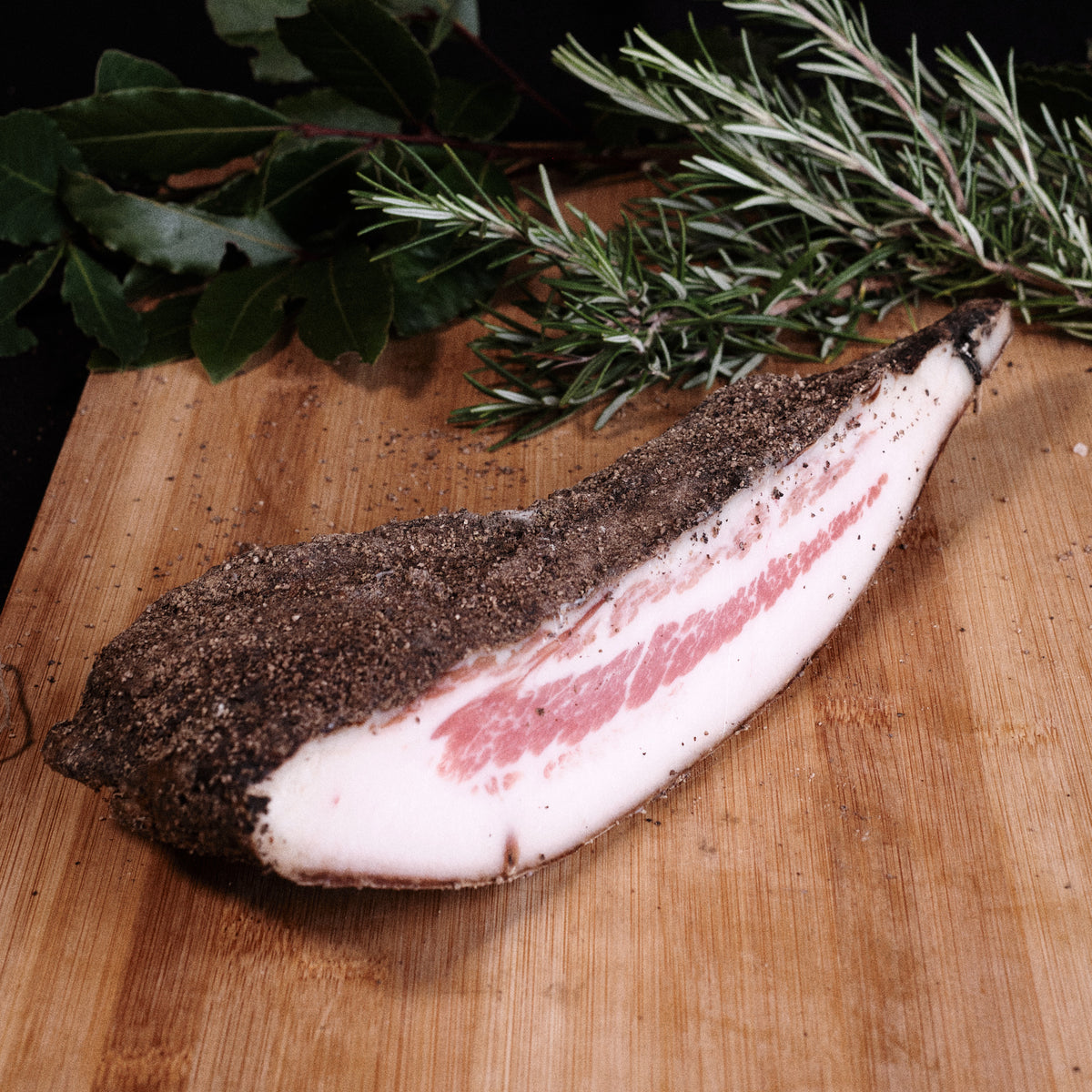 guanciale affumicato di maiale nero brado