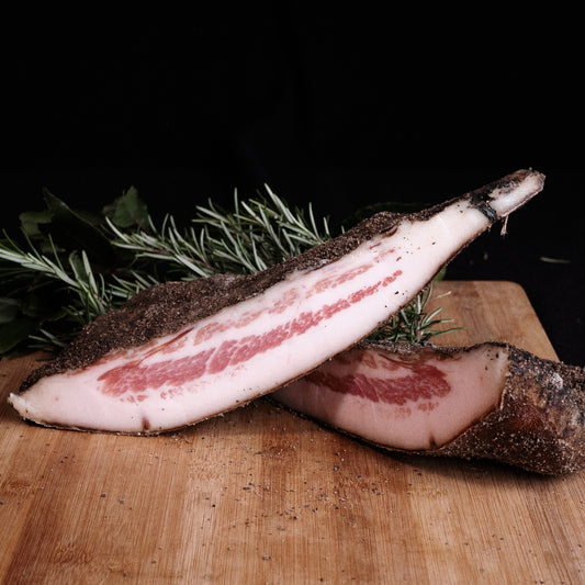 Guanciale di maiale nero brado